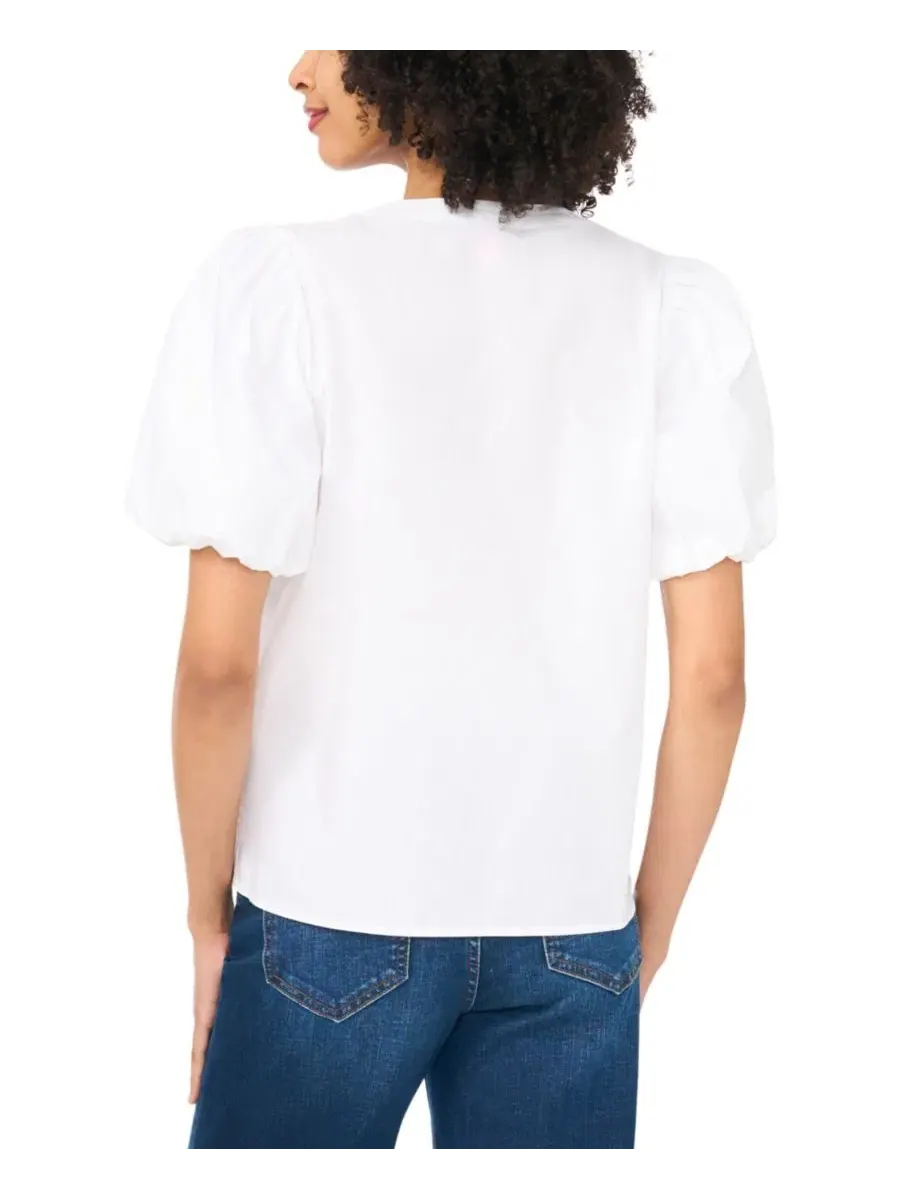 Блуза с V-образным вырезом и короткими рукавами-фонариками, модель Organdy Short-Sleeve Puff Blouse — изображение 4 из 5