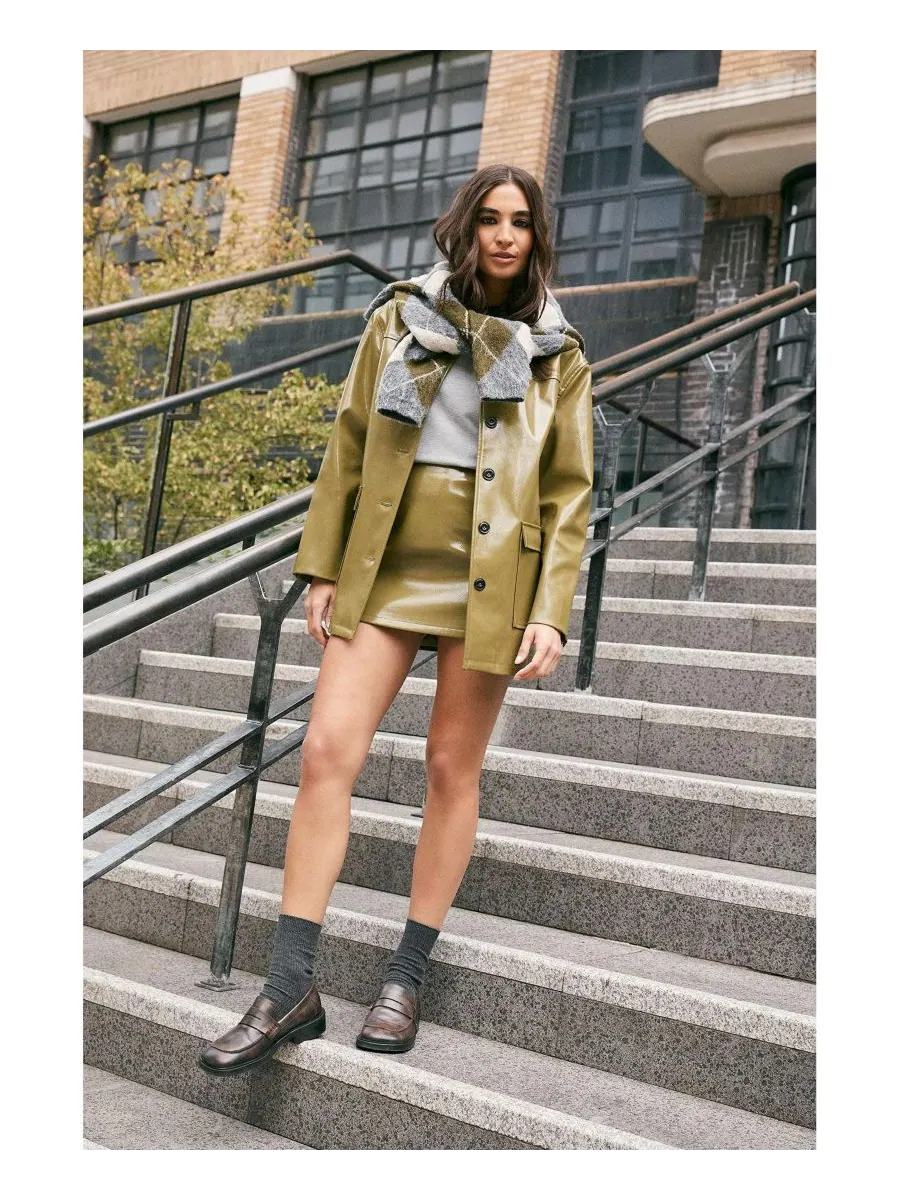 Женская виниловая куртка удлиненного кроя с высокой посадкой Nasty Gal — изображение 5 из 5, оливковый