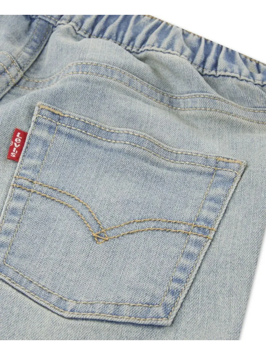 Детский комплект из футболки с круглым вырезом и джинсовых шорт для мальчиков 4-7 лет Levi's — изображение 3 из 4