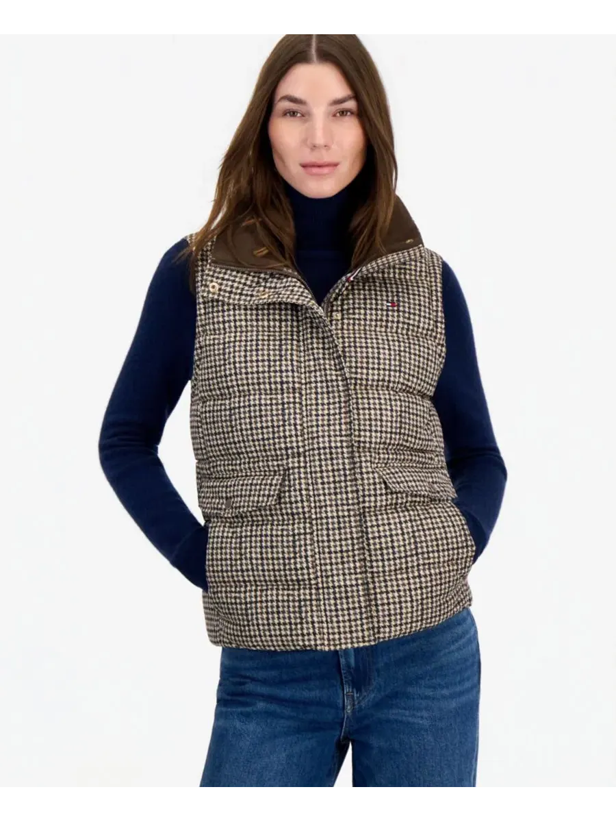 Жилет стеганый с воротником-стойкой Tommy Hilfiger — изображение 2 из 5, коричневый