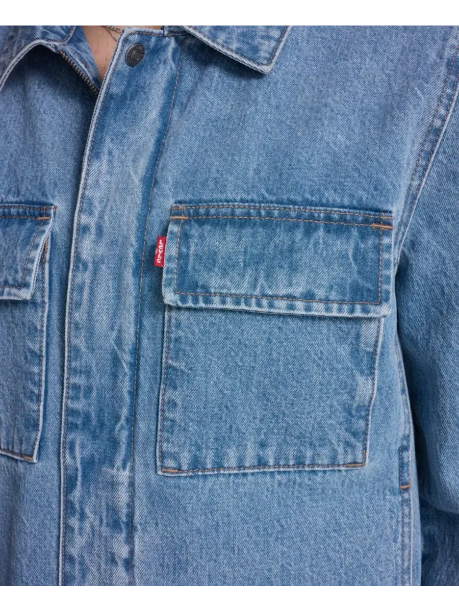 Мужская рубашка-куртка с передней молнией Levi's — изображение 4 из 4, светлый джинсовый синий