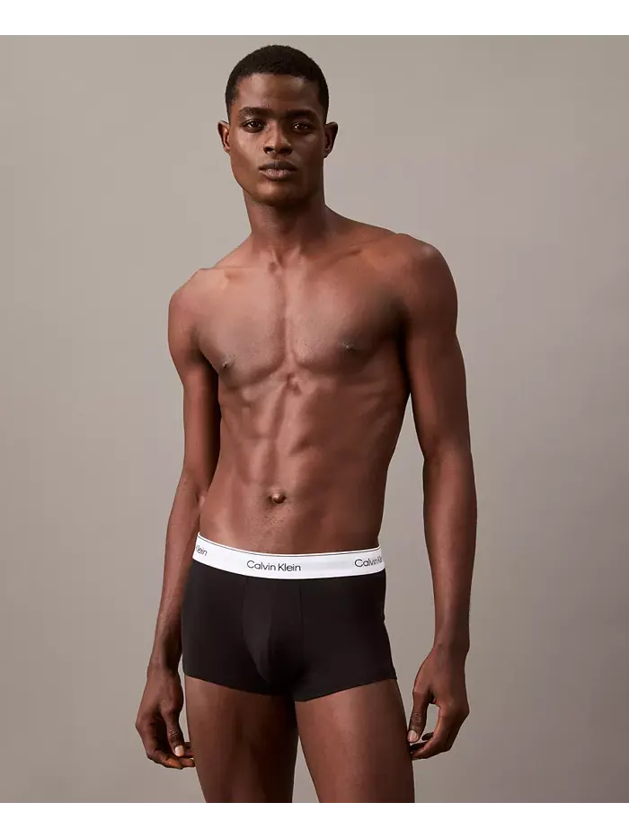 Мужские трусы-боксеры Icon Stretch Low Rise, 3 шт Calvin Klein — изображение 5 из 6, черный