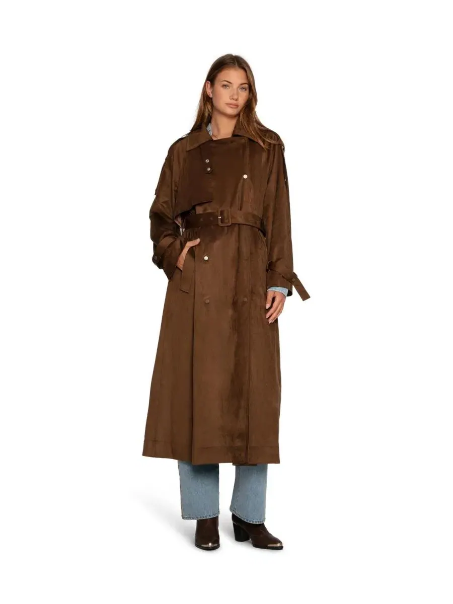 Плащ длиной 132 см с поясом Long Lost Lover Soft Maxi Trench Belle & Bloom