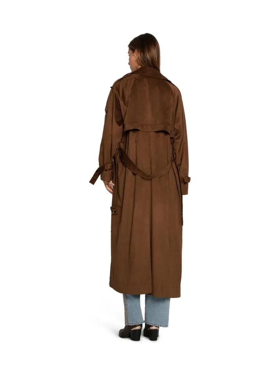 Плащ длиной 132 см с поясом Long Lost Lover Soft Maxi Trench Belle & Bloom — изображение 4 из 6, коричневый