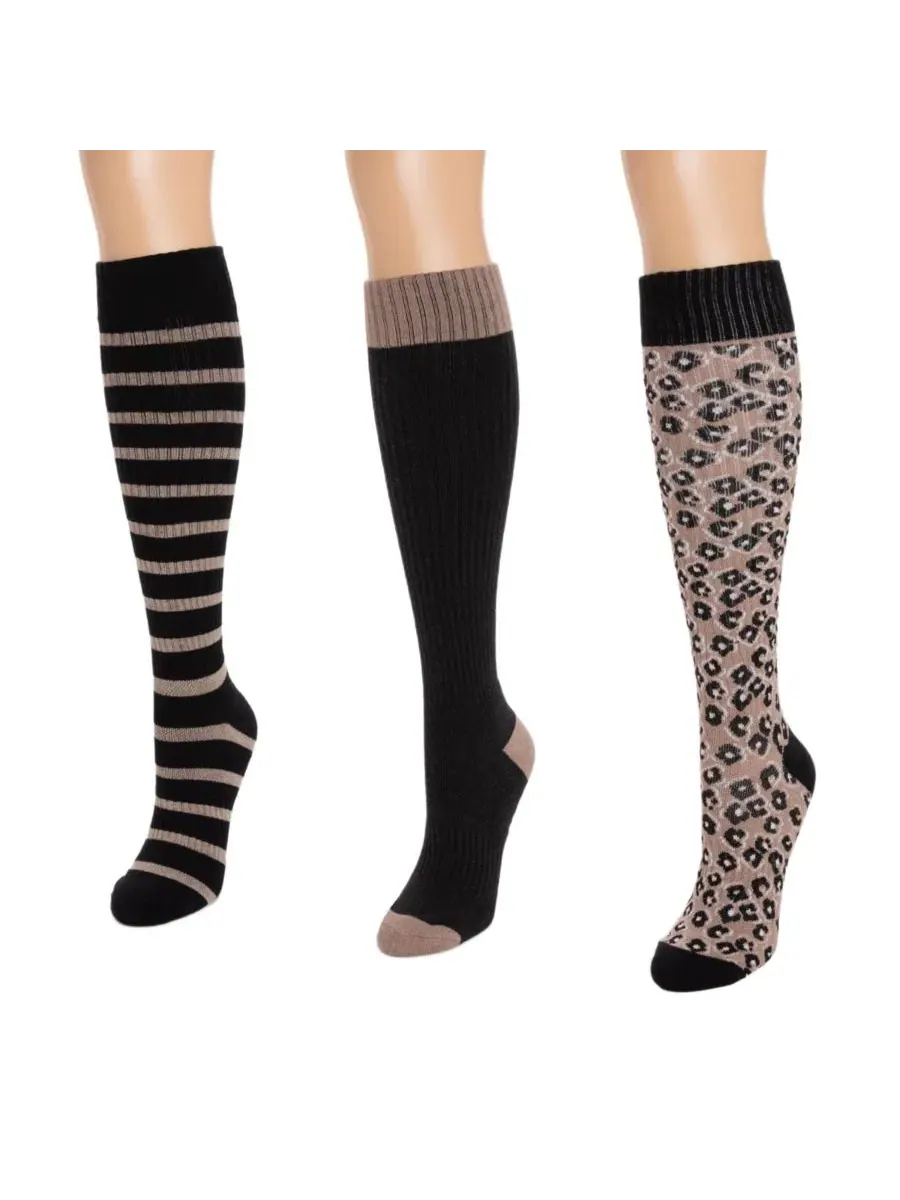 Компрессионные носки до колена, 3 пары MUK LUKS — изображение 3 из 3, черный