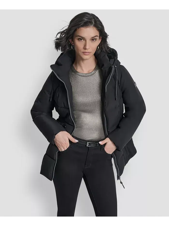 Женское стеганое пальто с капюшоном и поясом DKNY — изображение 5 из 8, черный