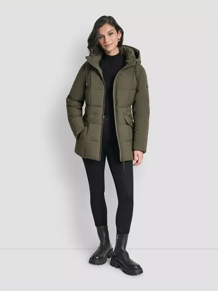 Женское стеганое пальто с капюшоном и поясом DKNY — изображение 2 из 10, лоден