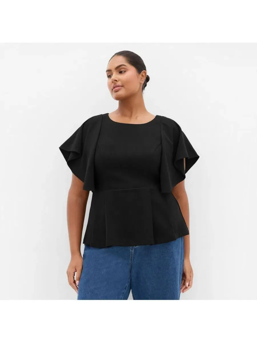 Топ с пеплумом и короткими рукавами-воланами, Plus Size CITY CHIC — изображение 1 из 5, черный