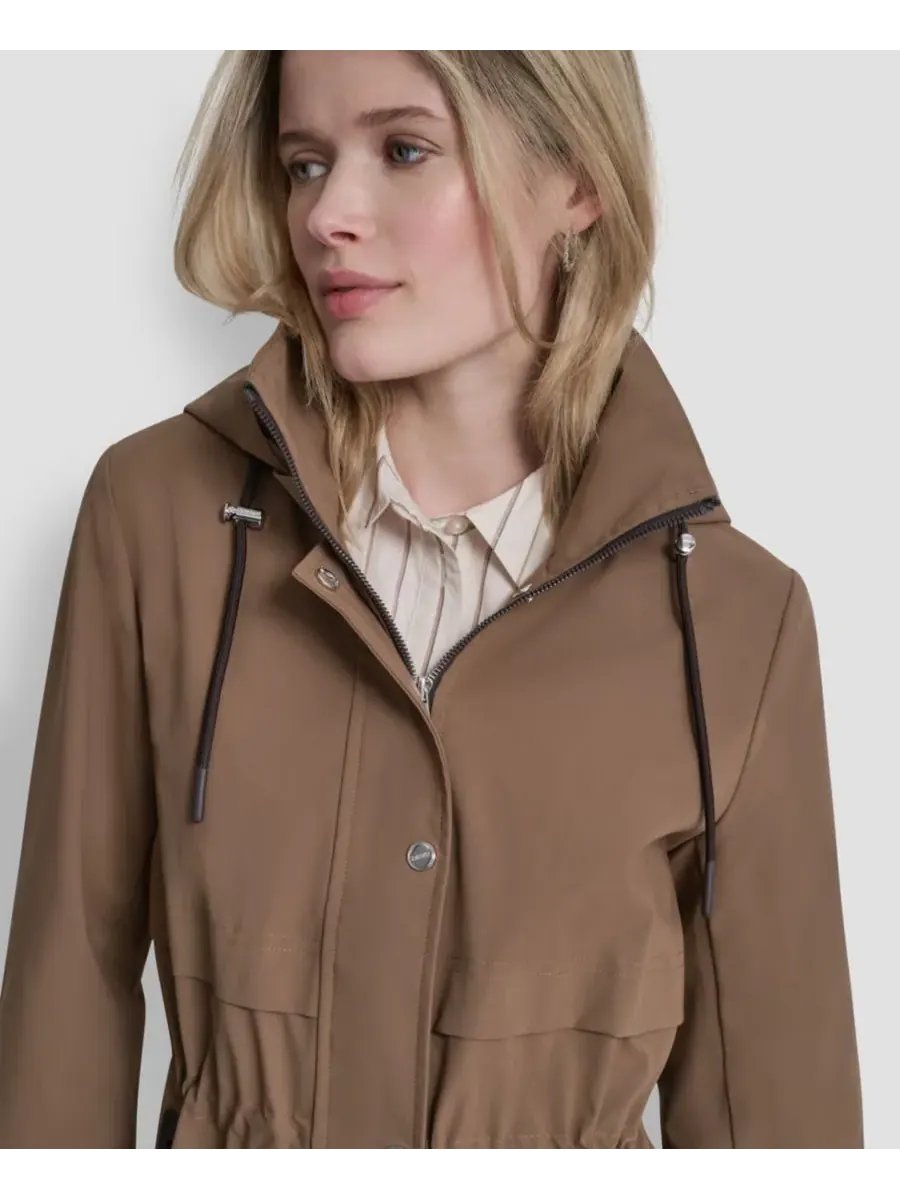 Женская куртка-анорак с отделкой из искусственной кожи DKNY — изображение 4 из 6, коричневый