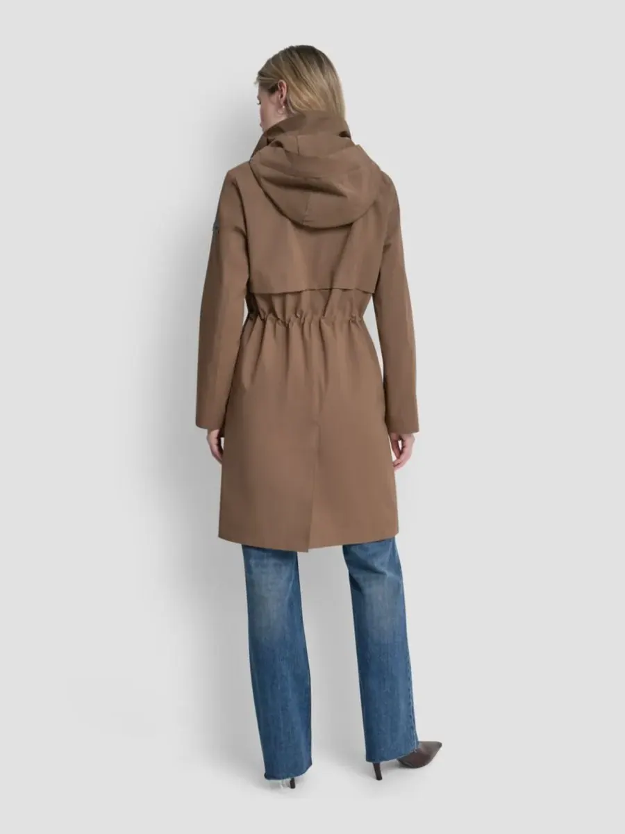 Женская куртка-анорак с отделкой из искусственной кожи DKNY — изображение 5 из 6, коричневый