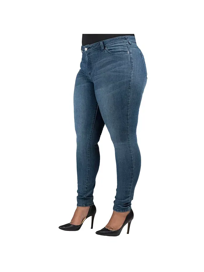 Джинсы скинни Curvy-Fit Basic с пятью карманами размера Plus Size Light 29 Poetic Justice — изображение 3 из 3