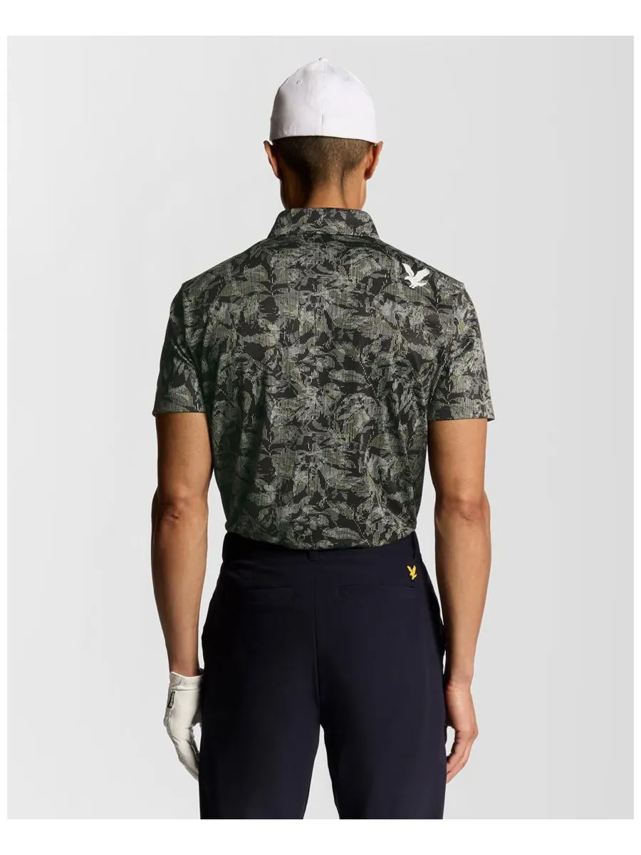 Мужская поло-рубашка для гольфа с цифровым цветочным принтом Lyle & Scott — изображение 4 из 6, черный