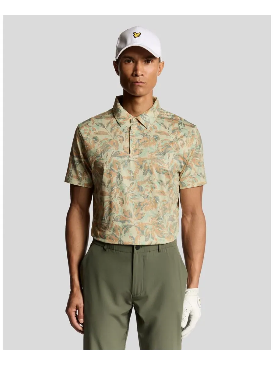 Мужская поло-рубашка для гольфа с цифровым цветочным принтом Lyle & Scott — изображение 1 из 6, желтый