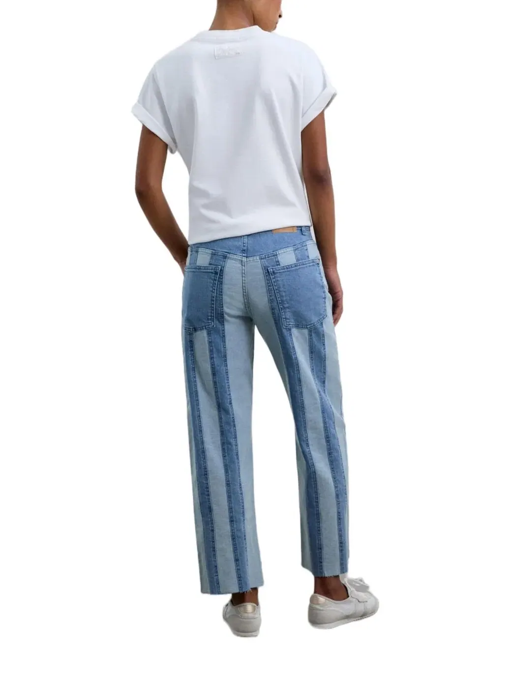 Джинсы прямого кроя с заплатками Women's Straight Patch Denim Pant Scalpers — изображение 3 из 3, синий