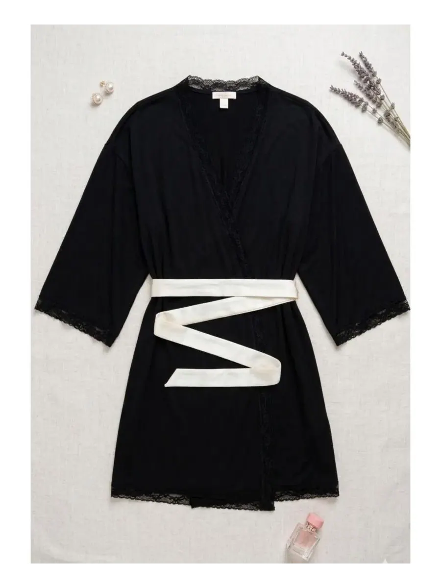 Халат-кимоно с запахом и завязкой, 3/4 рукав, Yummy Jersey Studio Badgley Mischka — изображение 4 из 5, черный
