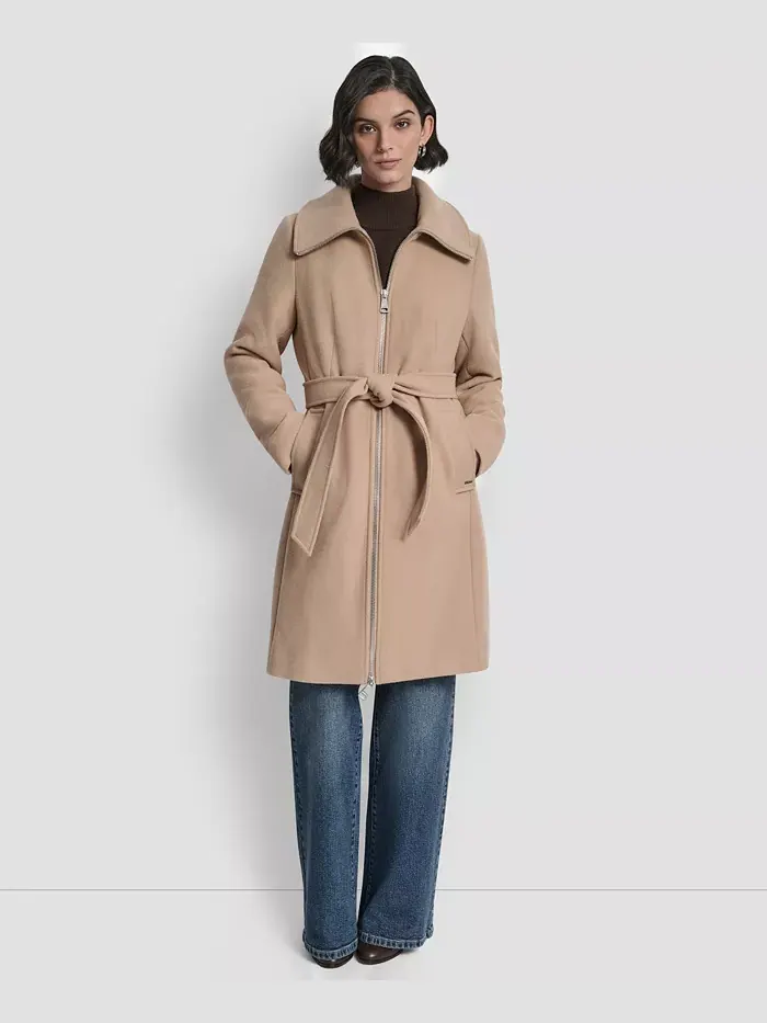 Пальто Petite с поясом и молнией спереди DKNY — изображение 3 из 7, коричневый