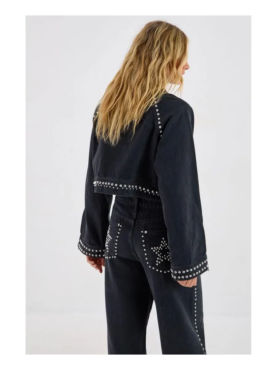 Женская джинсовая куртка с заклепками Nasty Gal — изображение 3 из 7, черный