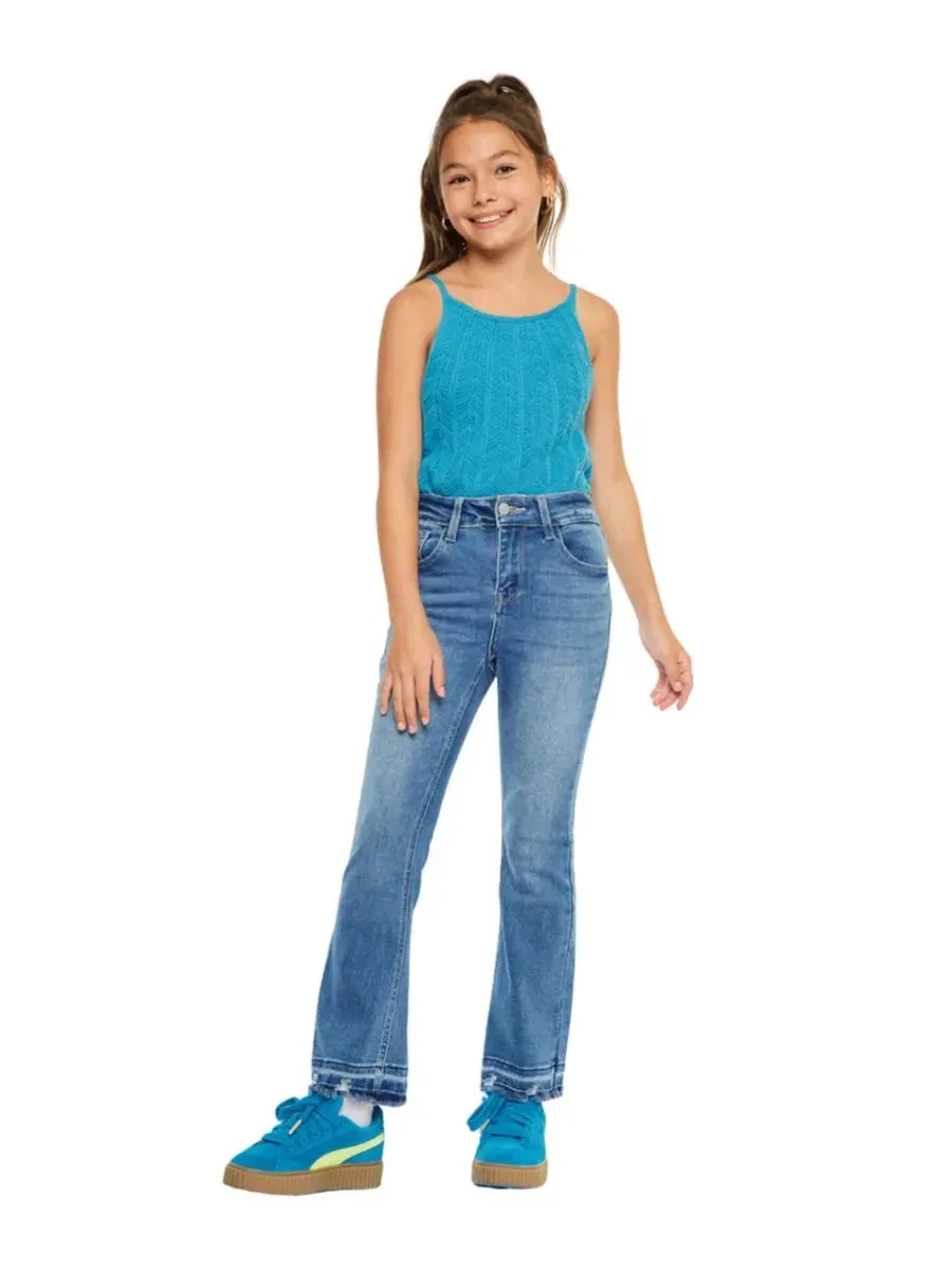 Джинсы клеш с завышенной талией и бахромой Bibi High Rise Crop Bootcut KanCan — изображение 4 из 7, средняя отмывка