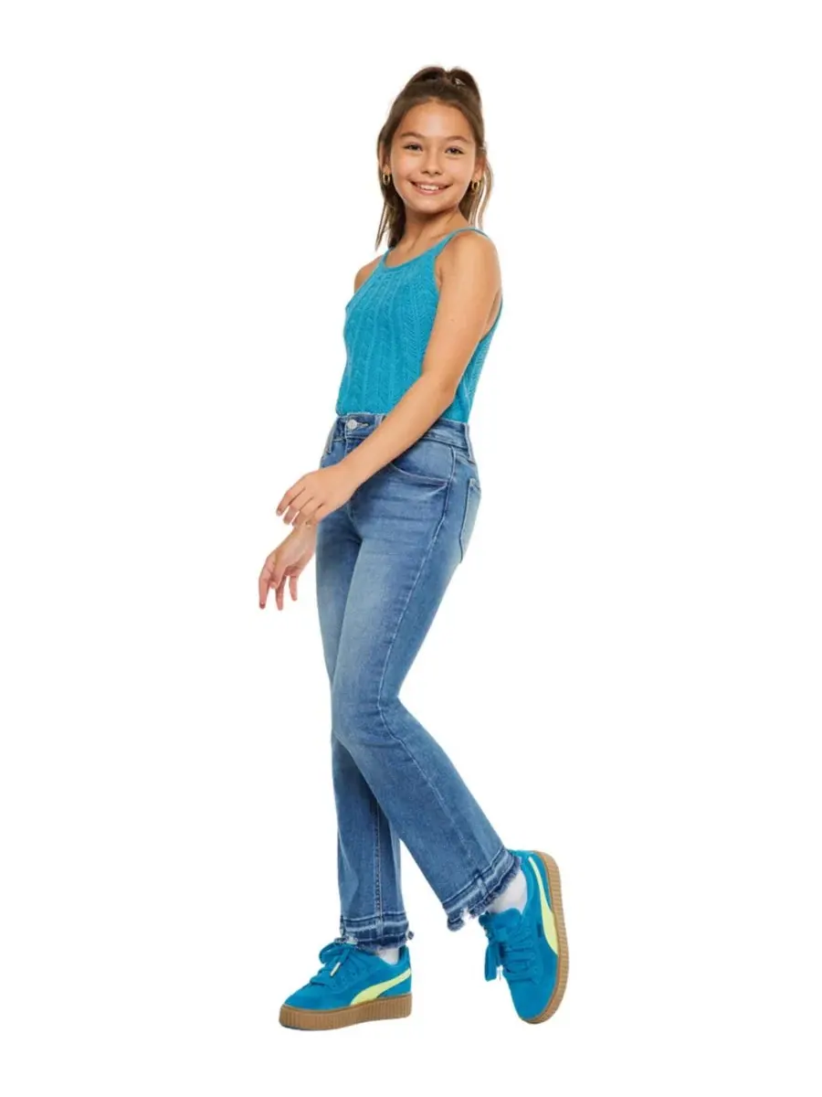 Джинсы клеш с завышенной талией и бахромой Bibi High Rise Crop Bootcut KanCan — изображение 5 из 7, средняя отмывка