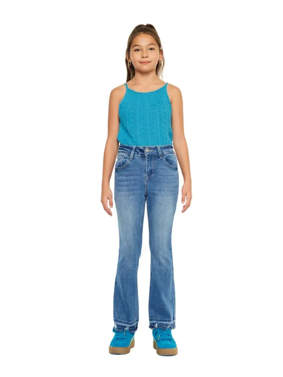 Джинсы клеш с завышенной талией и бахромой Bibi High Rise Crop Bootcut KanCan — изображение 6 из 7, средняя отмывка
