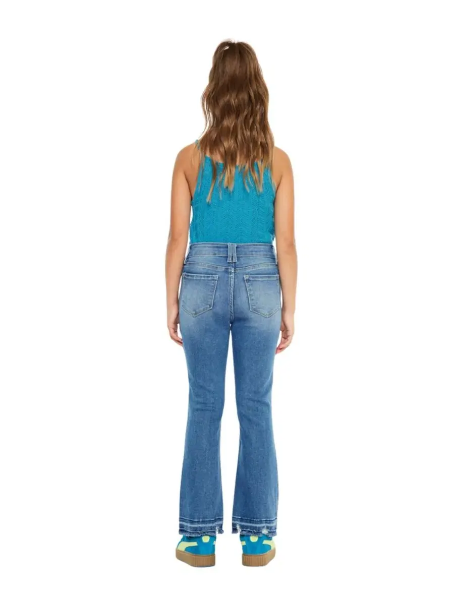 Джинсы клеш с завышенной талией и бахромой Bibi High Rise Crop Bootcut KanCan — изображение 7 из 7, средняя отмывка