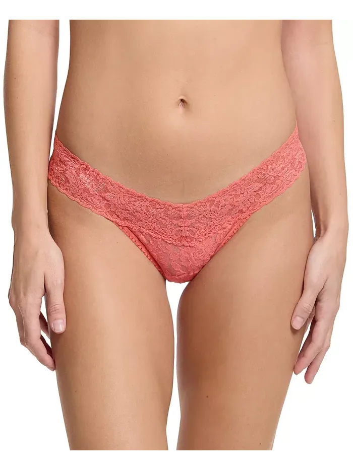 Женские фирменные кружевные стринги с низкой посадкой Hanky Panky — изображение 1 из 5