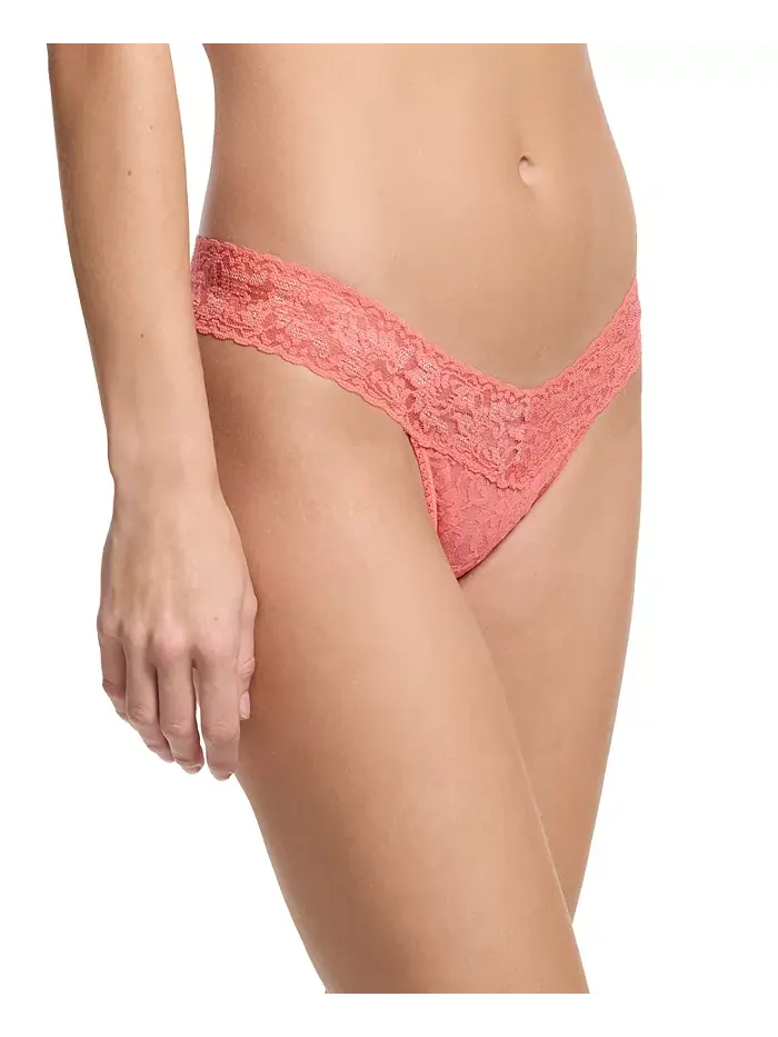 Женские фирменные кружевные стринги с низкой посадкой Hanky Panky — изображение 3 из 5