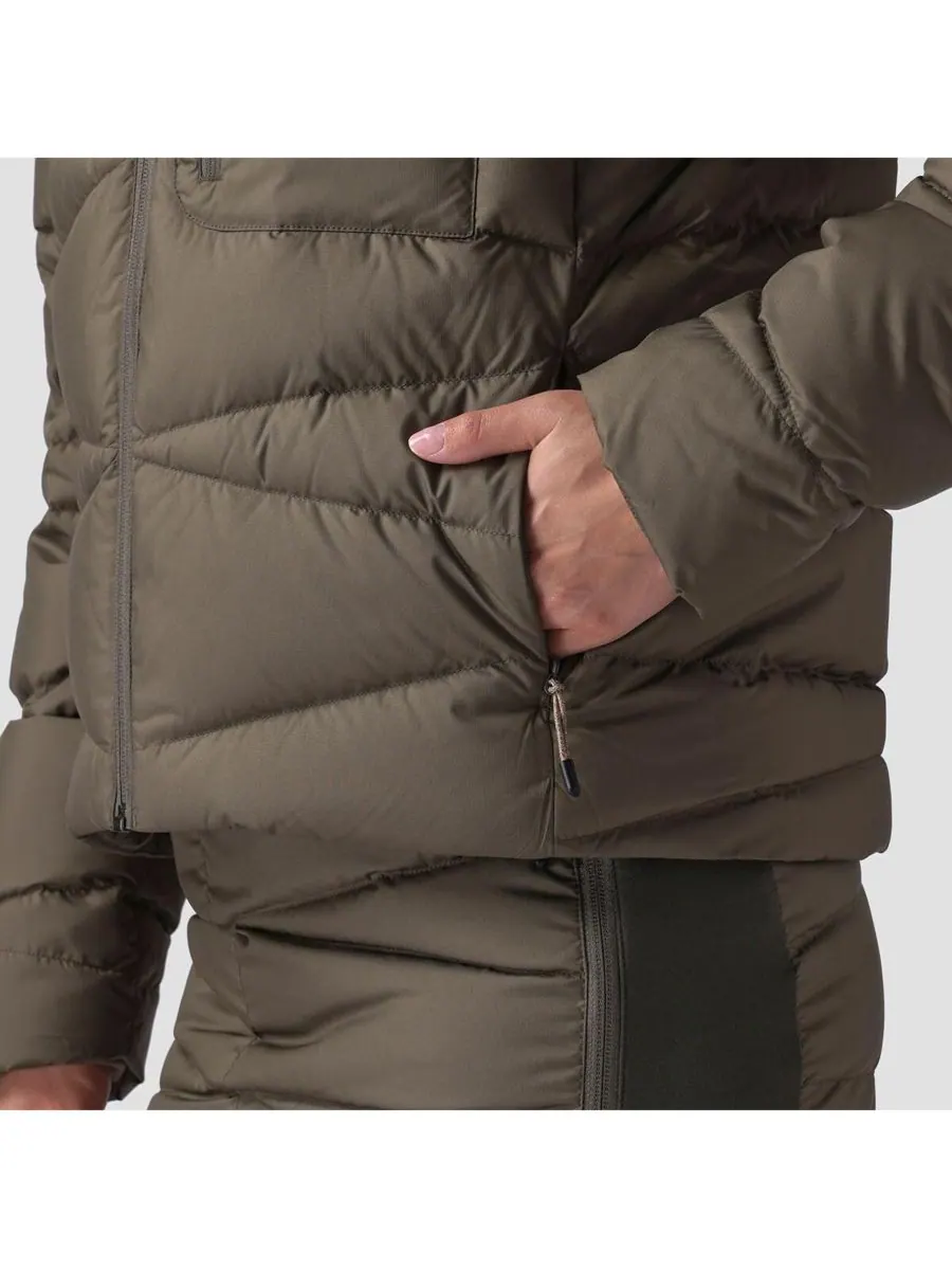 Женская пуховая куртка Stansbury ALLIED Backcountry — изображение 8 из 8, каламата