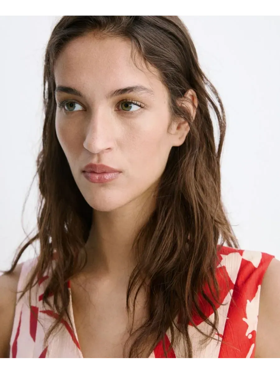 Платье-трапеция с принтом Cutouts Floral-Printed Dress MANGO — изображение 4 из 8, красный