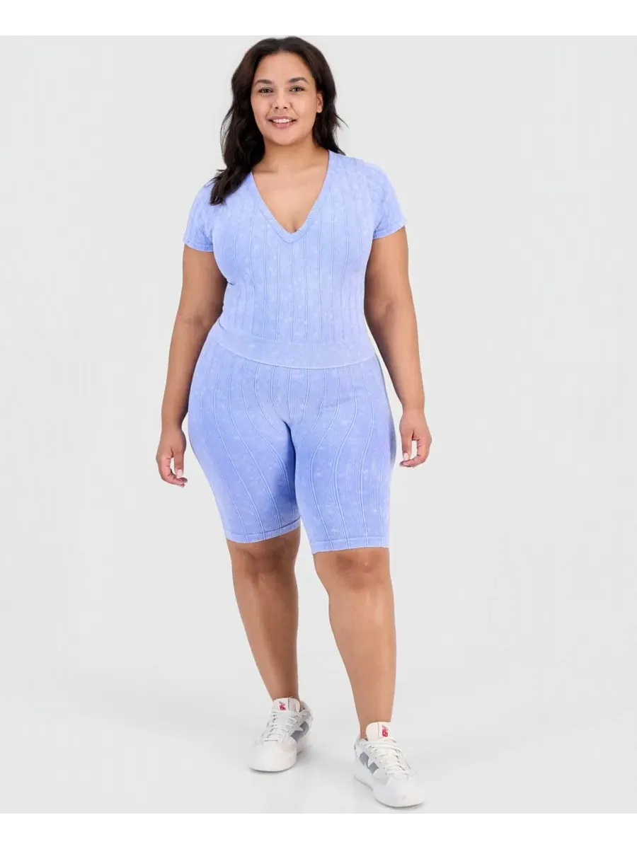 Шорты с широкой резинкой и бесшовным рифленым трикотажем Trendy Plus Seamless Ribbed Pull-On Shorts
