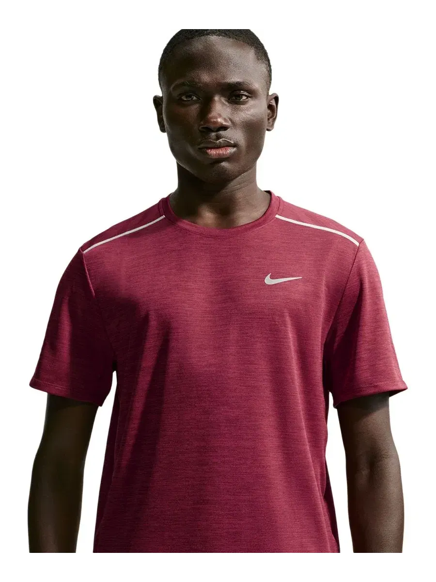 Футболка беговая с длинным рукавом Miler Nike — изображение 3 из 6, красный//серебристый