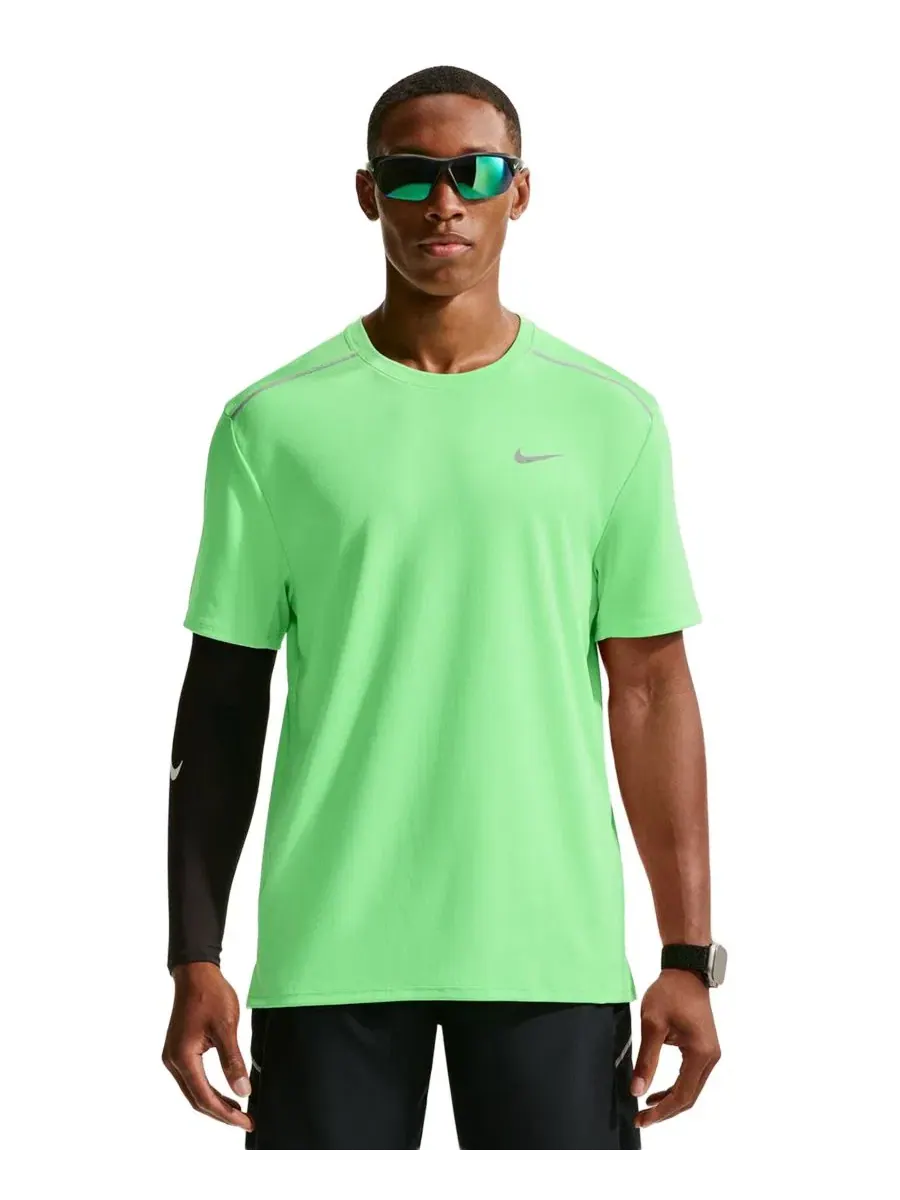 Беговая футболка Nike Miler Dri-FIT