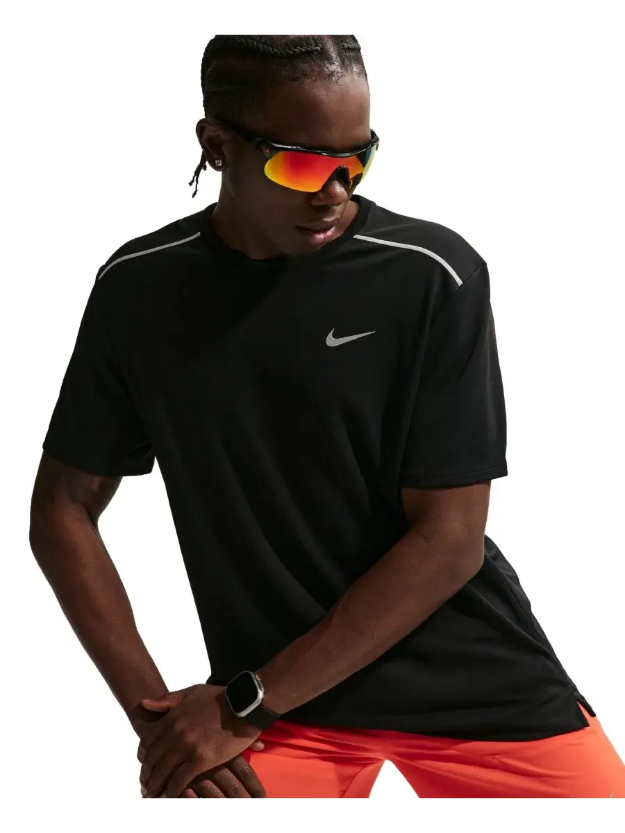 Футболка для бега Dri-FIT Miler с круглым вырезом Nike — изображение 3 из 5, черный/серебристый