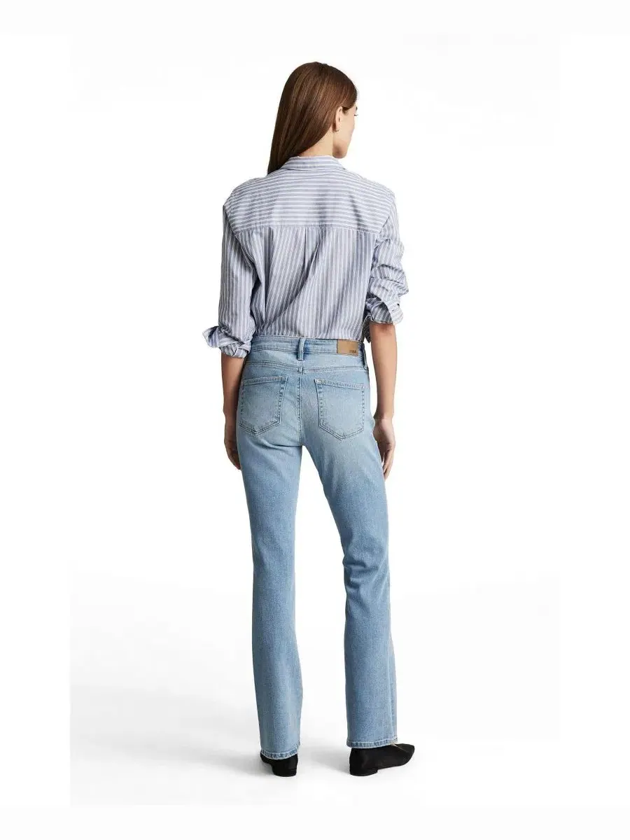 Женские джинсы клеш с завышенной талией, модель Molly Mavi Jeans — изображение 3 из 5, светлый/синий