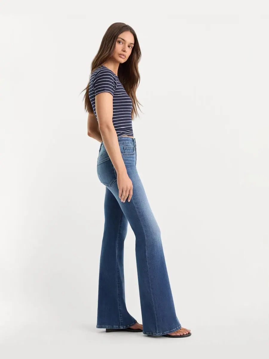 Джинсы клеш женские с удлиненной посадкой Soft Tech Good Legs Flare Good American — изображение 3 из 6, индиго