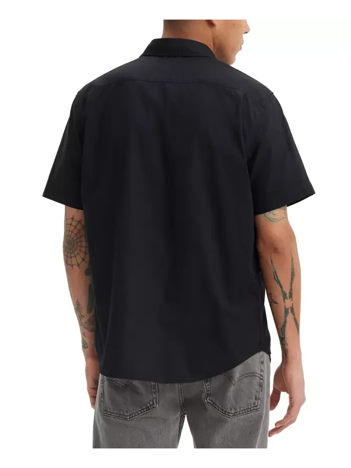Мужская классическая рубашка с коротким рукавом и одним карманом, Regular Fit Levi's — изображение 3 из 4, черный