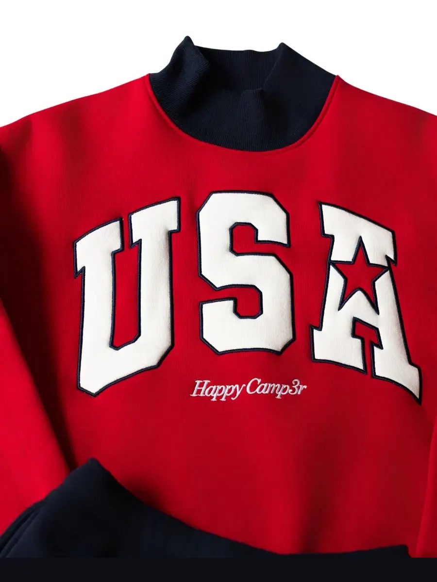 Женский свитшот с принтом USA Mock Neck Sweatshirt The Happy Camp3r — изображение 4 из 7, красный
