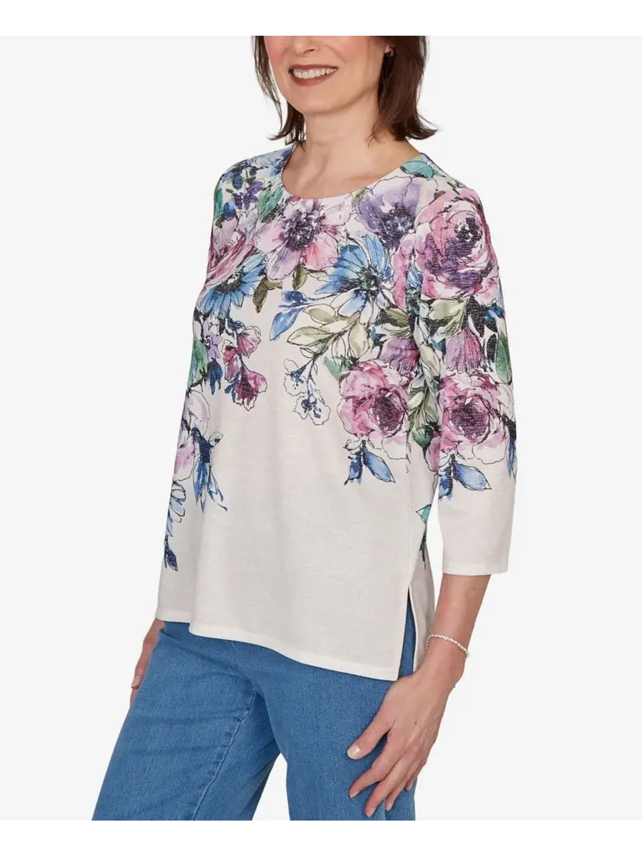 Блузка с принтом роз и круглым вырезом, Petite Falling Roses Knit Alfred Dunner — изображение 2 из 5, мульти