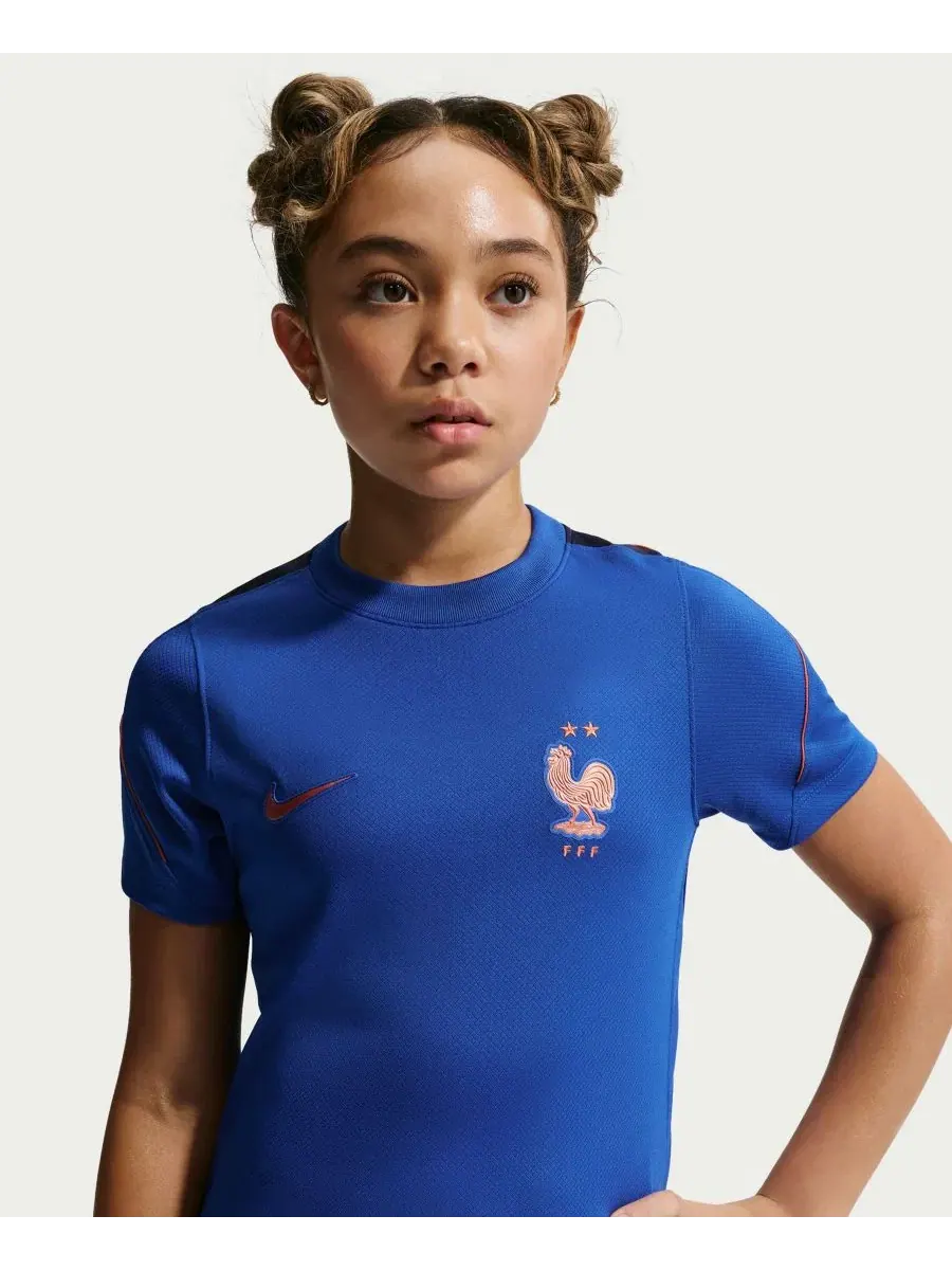 Футболка Nike Strike Dri-FIT с коротким рукавом — изображение 2 из 3, золотистый