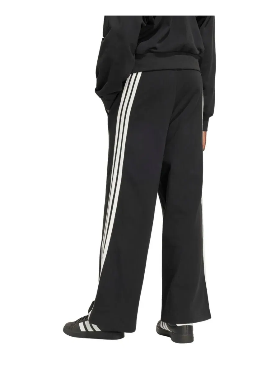 Широкие спортивные брюки с лампасами adidas Kit 3-Stripes Wide Pant — изображение 5 из 6, черный/белый