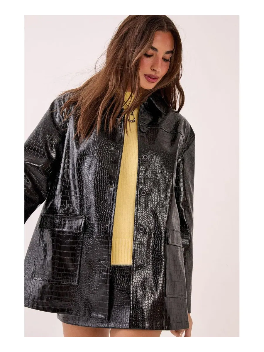 Женская куртка из искусственной кожи с рисунком под крокодиловую кожу Nasty Gal — изображение 4 из 5, черный