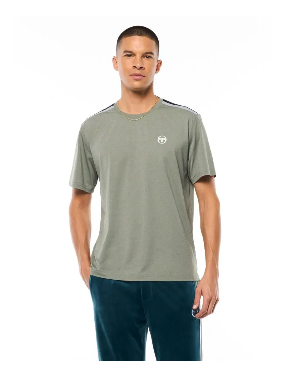 Футболка с контрастными вставками Sergio Tacchini