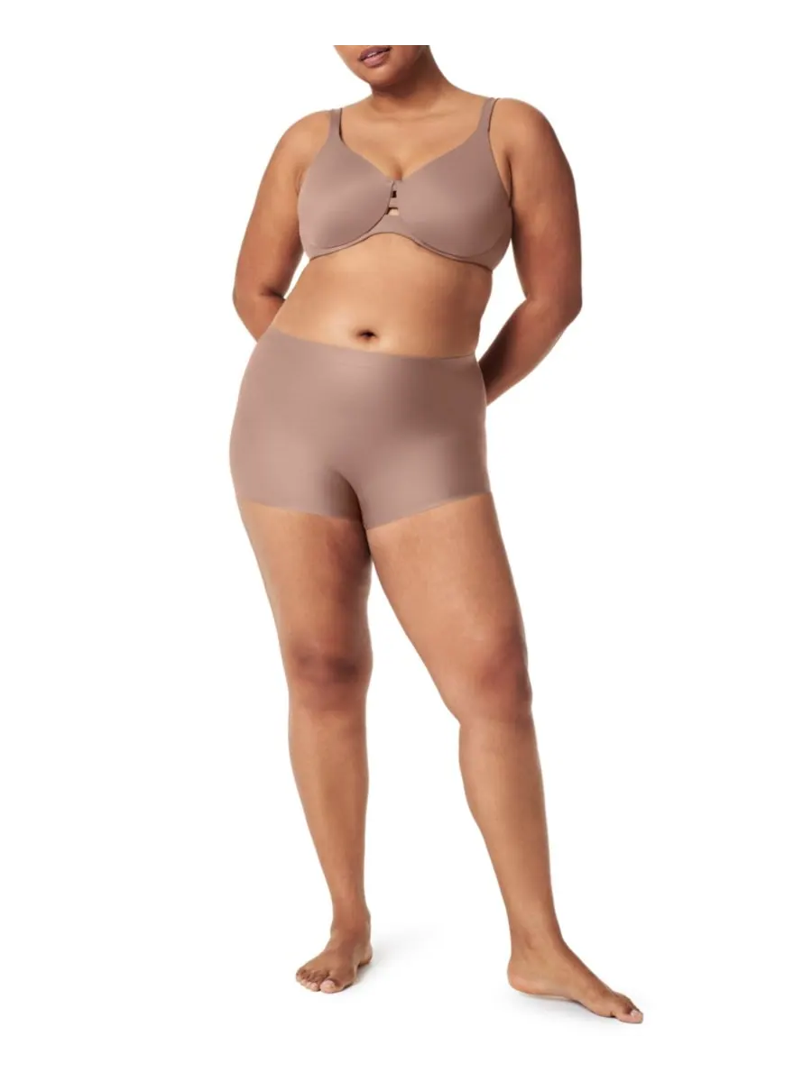 Женские корректирующие шорты-боксеры с обычной посадкой, модель 40134R SPANX