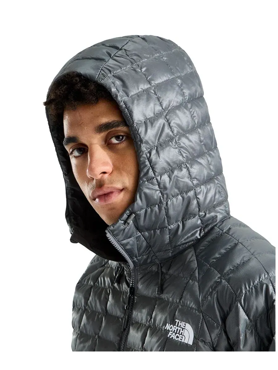 Куртка Thermoball Packable Hooded The North Face — изображение 4 из 5, жемчужный