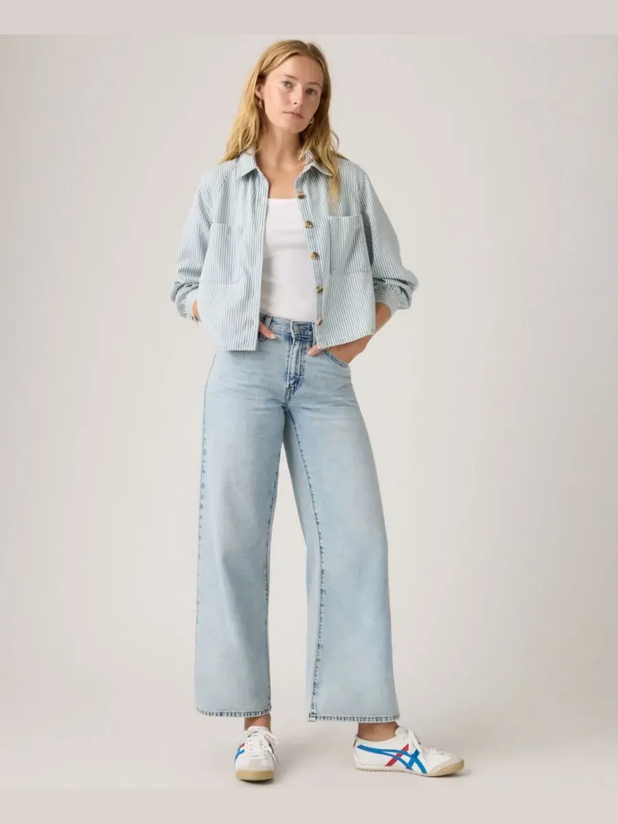 Женские джинсы средней длины с широкими штанинами до щиколотки Levi's — изображение 2 из 4, главный персонаж