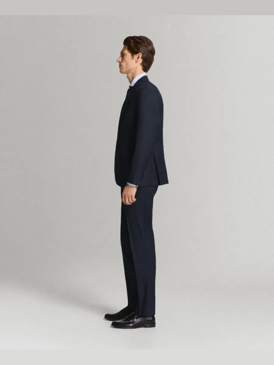 Брюки классические мужские с защипами Milan Slim-Fit MANGO — изображение 5 из 7, темно-синий