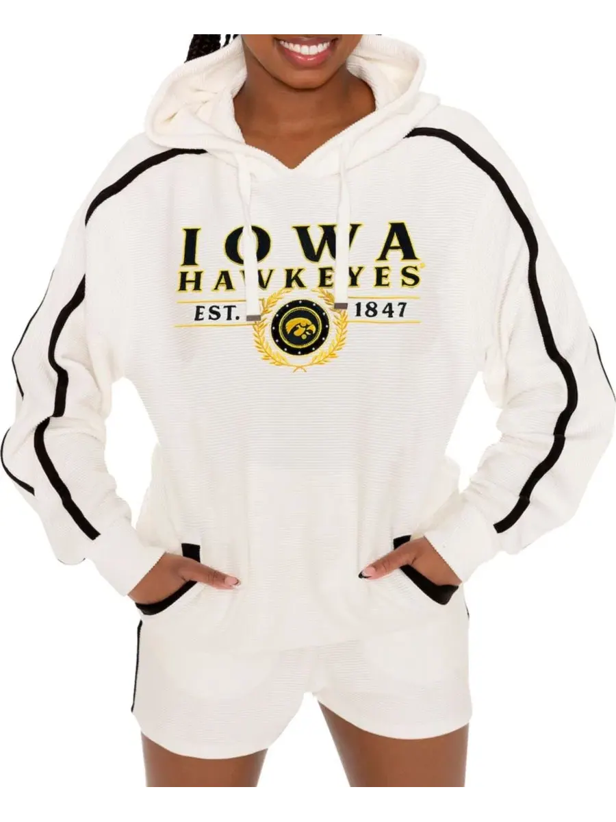 Комплект пуловер-худи и шорт с вышивкой Iowa Hawkeyes Down, Set, Go Gameday Couture — изображение 4 из 5, бежевый