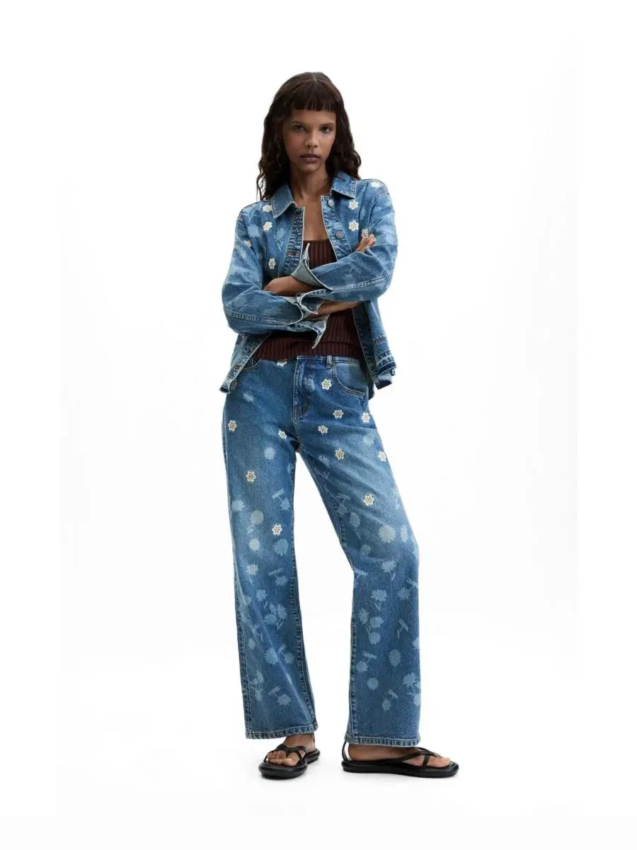Джинсы прямого кроя с вышивкой Desigual