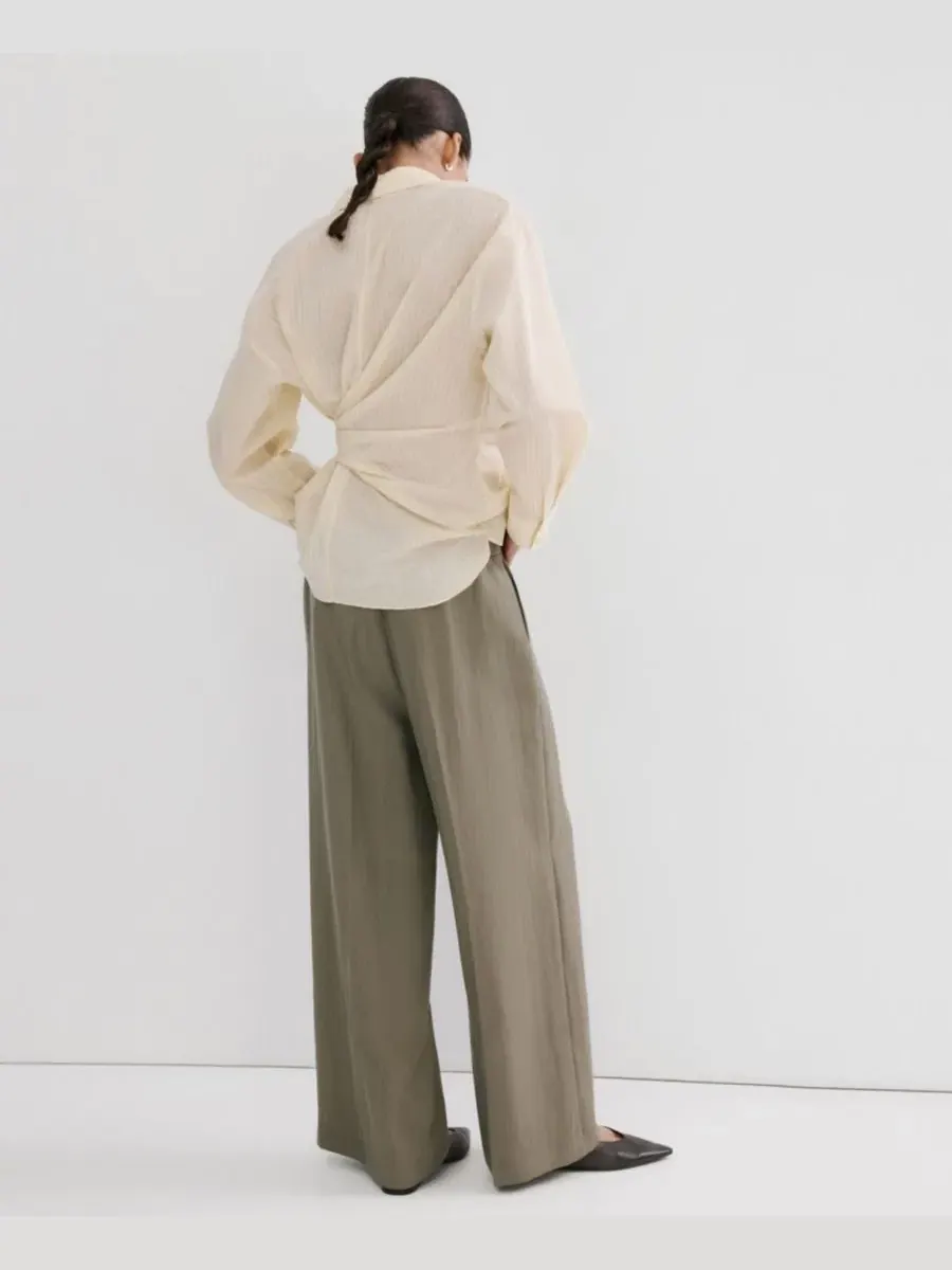 Женские брюки из лиоцелла с высокой талией Mango — изображение 2 из 9, хаки