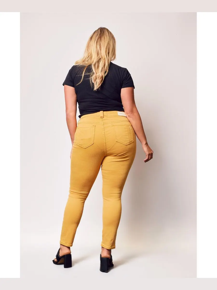 Узкие брюки с высокой посадкой больших размеров SLINK Jeans — изображение 2 из 3, золотистый желтый